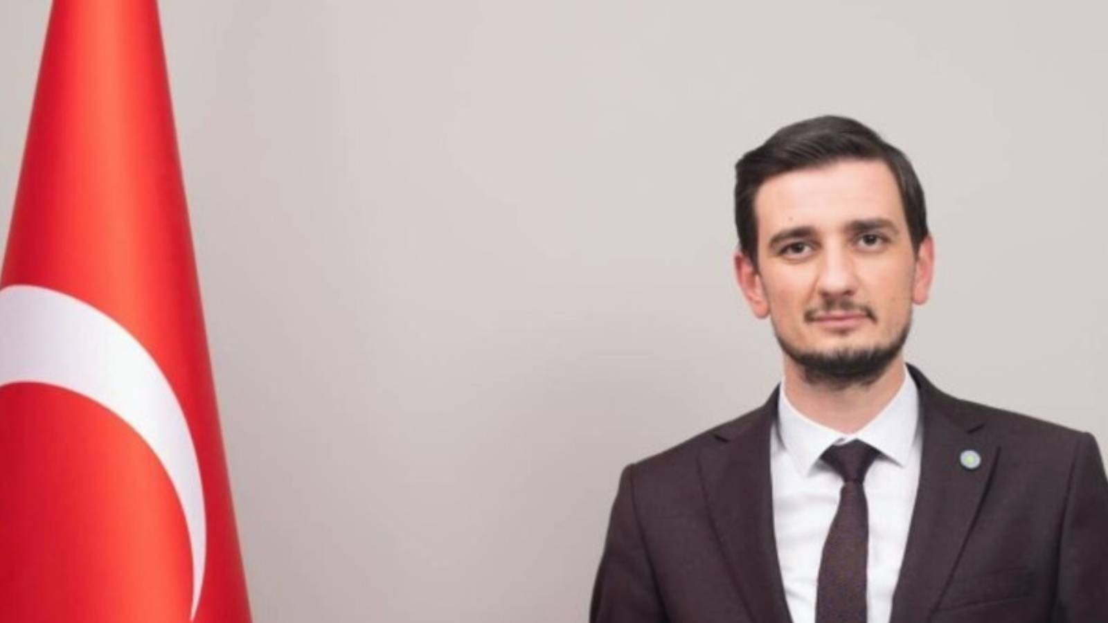 iyi parti sakarya il baskani ucak ve 6 ilce baskani istifa etti t8KFpKAO