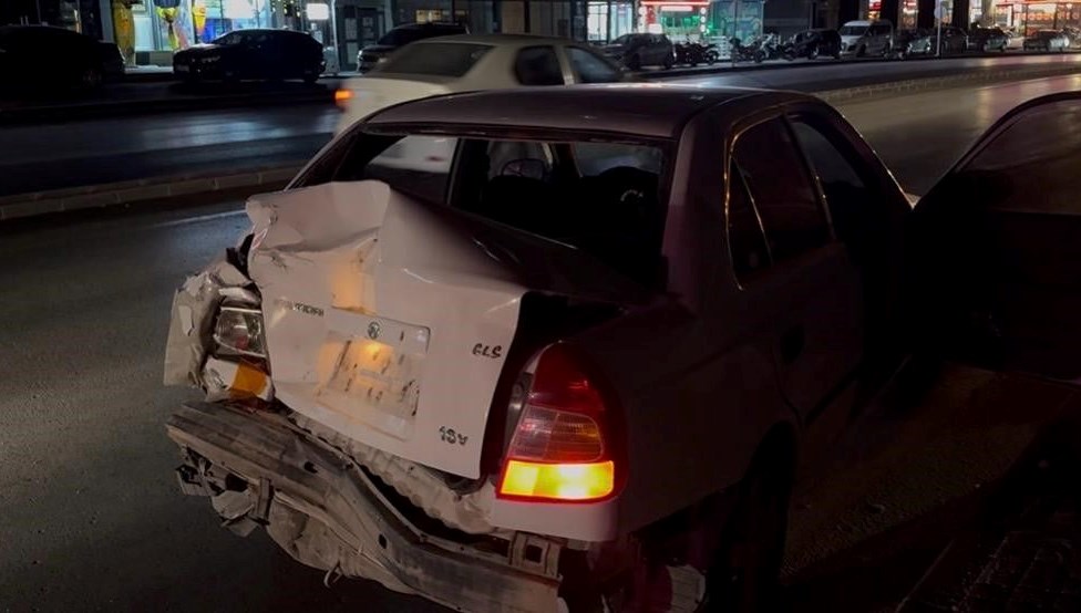 nigde bor otoyolunda trafik kazasi vgMU6Y7j