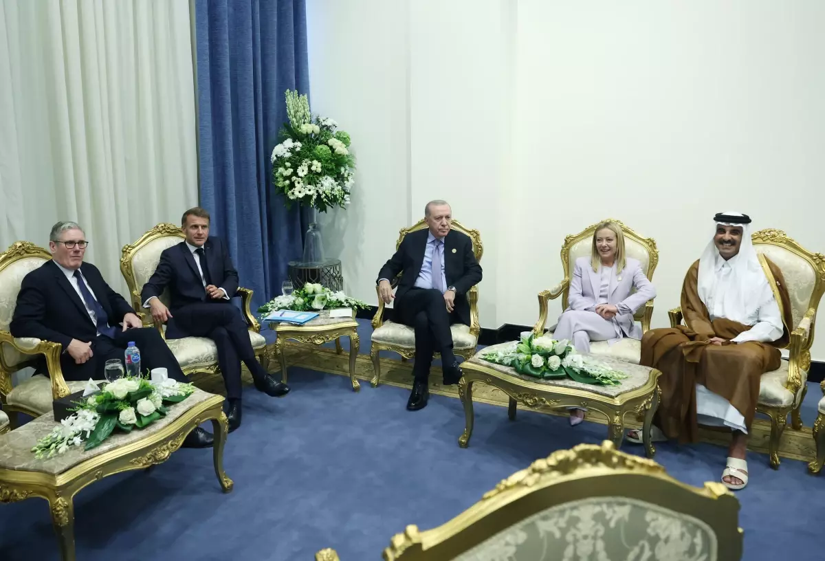 cumhurbaskani erdogan baris icin sarm el seyh zirvesi kapsaminda liderlerle gorustu n5YTIgvF.jpg