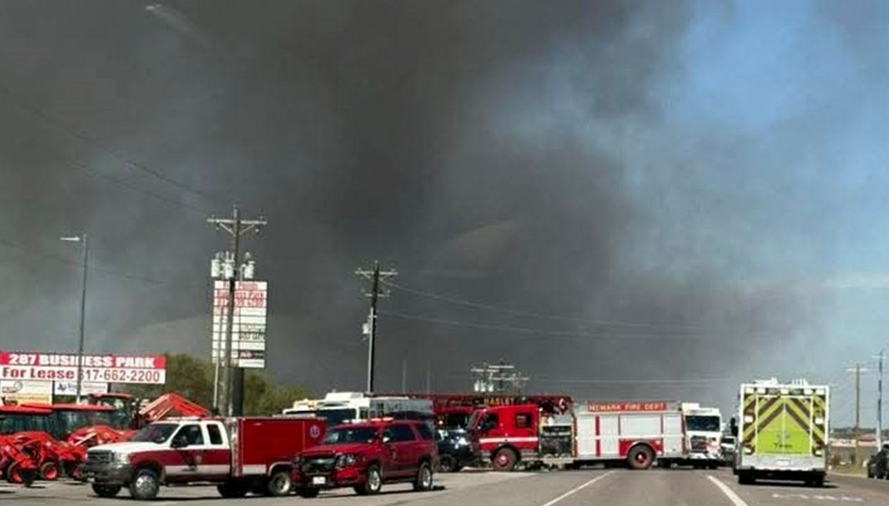 ucak karavan parkina dustu en az 2 olu DqWdxJXY.jpg