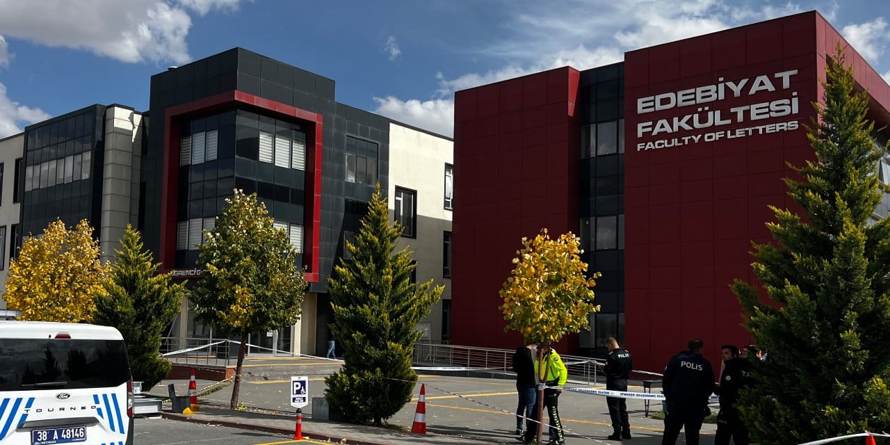 universite ogrencisi kadin gupegunduz kampusun ortasinda katledildi erkek pompali tufekle nasil iceri girdi tncKP6bH.jpg