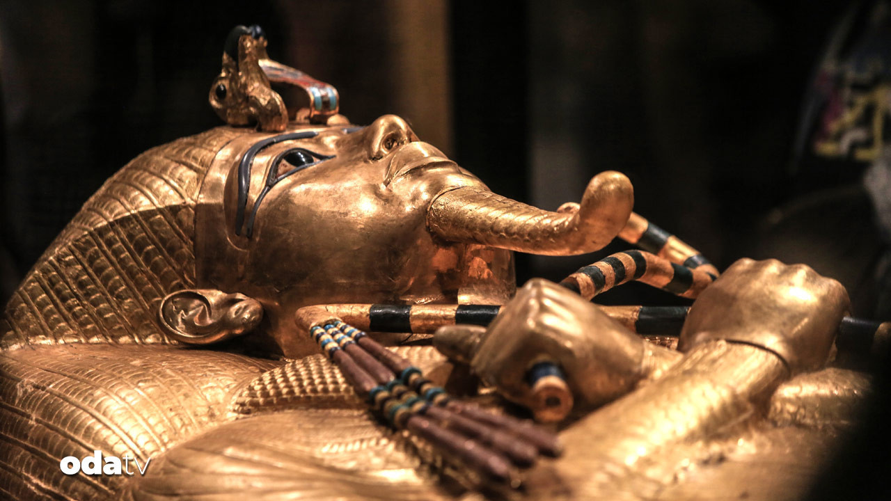 altindan tabut sergilendi pBrbgcK8.jpg