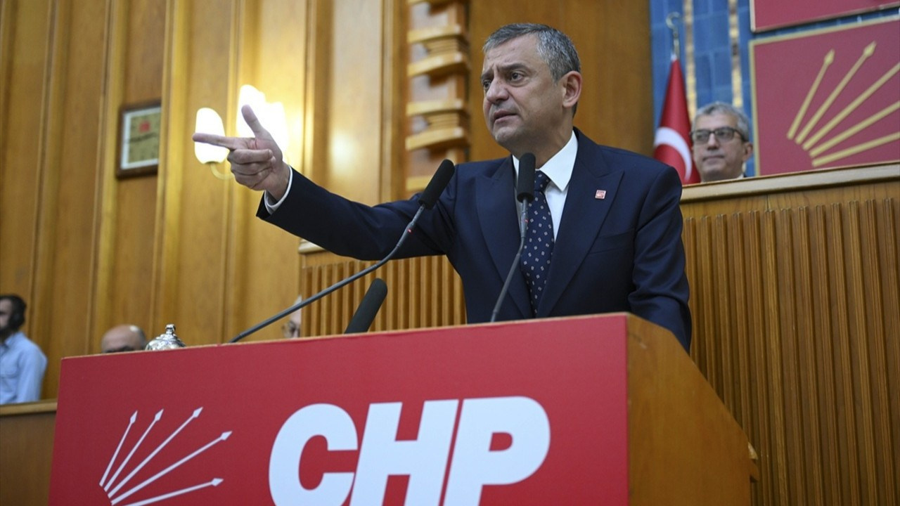 Yeni parti için beklenen gün geldi! Özel başkanlığında toplanıp topluca istifa edecekler Haber gorseli